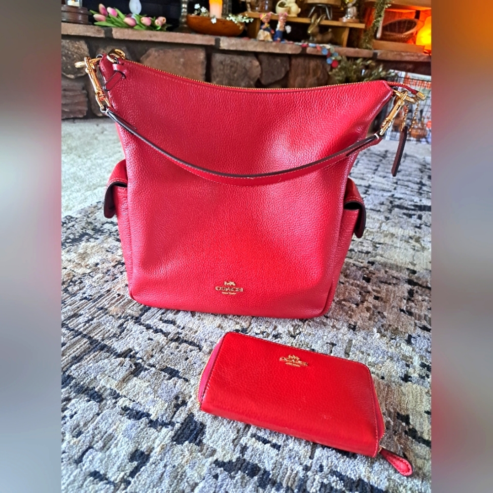 Coach Red Leather Shoulder Bag And Wallet